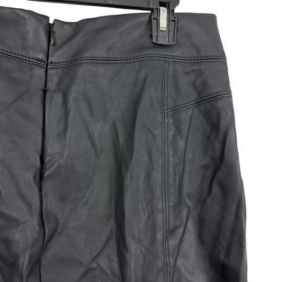 Express Matte Black Faux Leather Stretch Pencil Knee Length Skirt NWT sz 12 - Picture 13 of 16